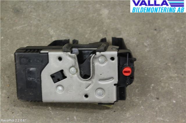 Opel VECTRA C 06-08 Låskista-Dörrlås