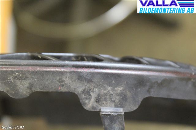 Toyota COROLLA 02-07 Grill Komp