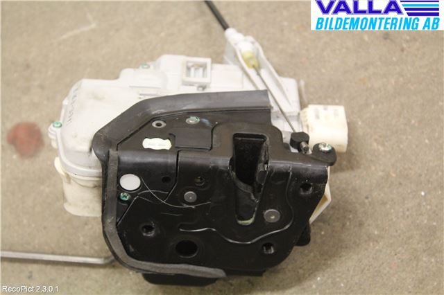 Audi A4/S4 05-07 Låskista-Dörrlås