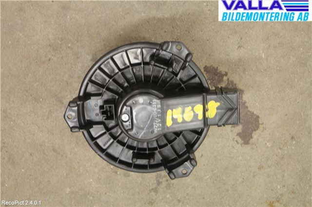 Suzuki SWIFT 05-10 Värmefläkt