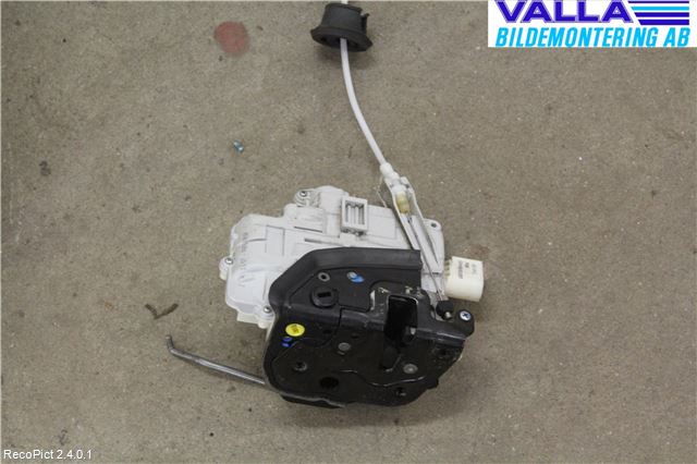 Audi A4/S4 05-07 Låskista-Dörrlås