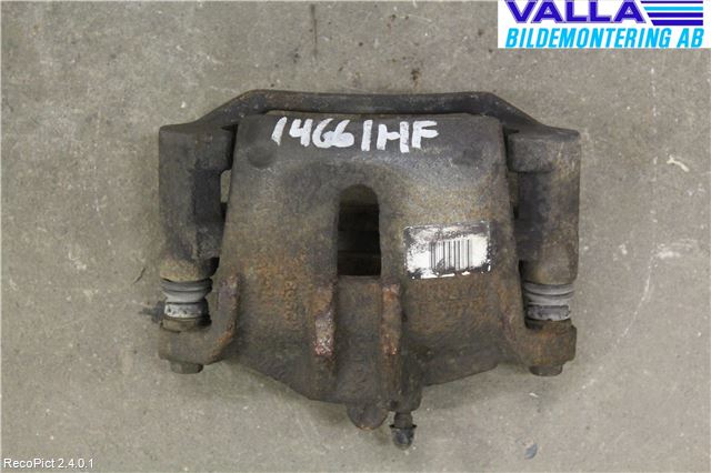 Toyota YARIS P1 03-05 Bromsok Fram Höger