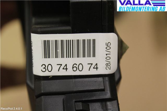 Volvo V70 05-08 Strömställare Elhiss