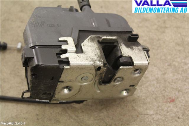 Renault MÉGANE II  06-08 Låskista-Dörrlås