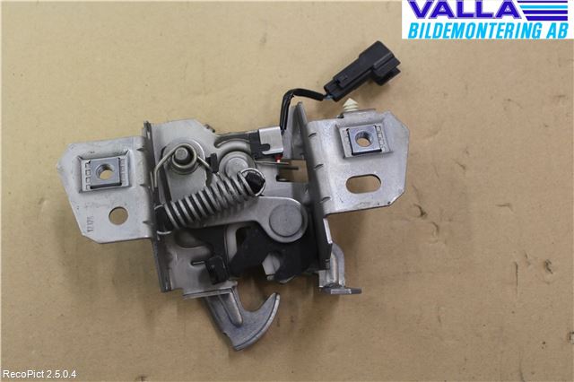 Volvo V50 04-07 Huvlås