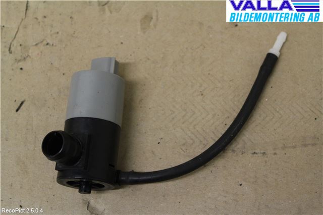 Toyota AURIS 10-12 Spolarpump Vindruta