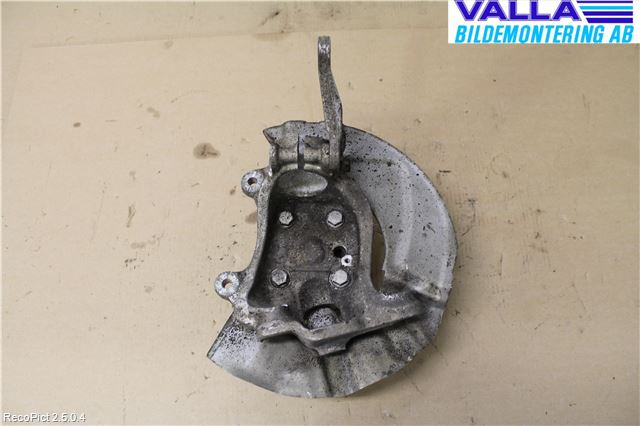 BMW 5 E60/61 Sed/Tou 02-10 Styrspindel Lagerhus Vä