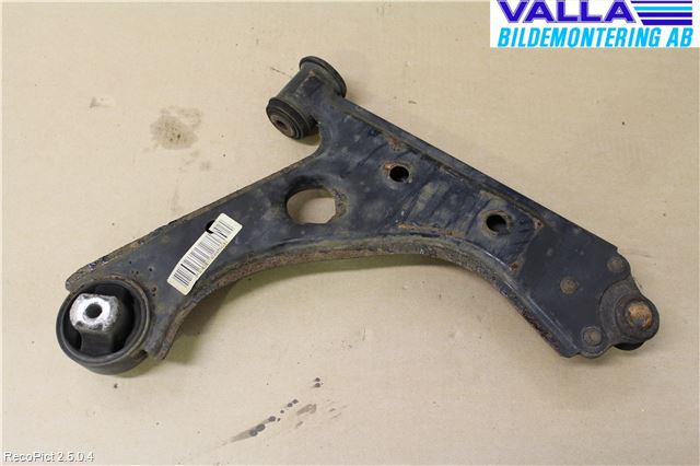 Fiat PUNTO 00-18 Bärarm Fram Undre Vä