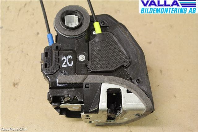 Toyota AURIS 07-09 Låskista-Dörrlås