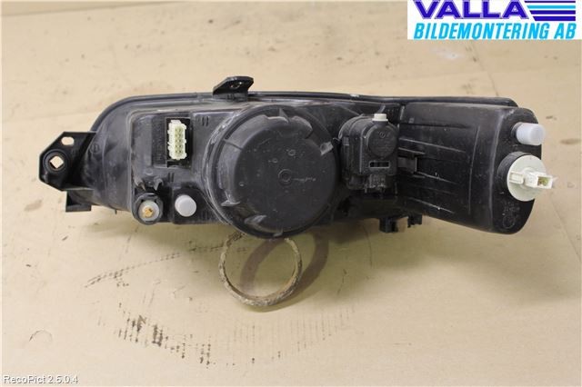 Peugeot 306 Strålkastare Höger