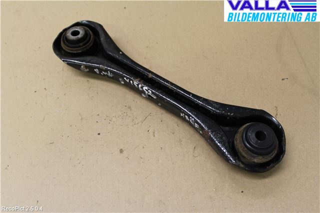 BMW 3 E90/91 SED/TOU 05-12 Bärarm Bak Övre Höger