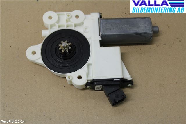 Toyota COROLLA 02-07 Fönsterhissmotor