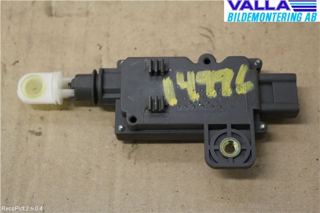 Nissan PRIMERA 02-07 Centrallåsmot Baklucka