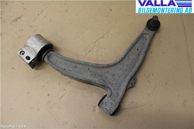 Saab 9-3 VER2/VER3 08-15 Bärarm Fram Undre Vä