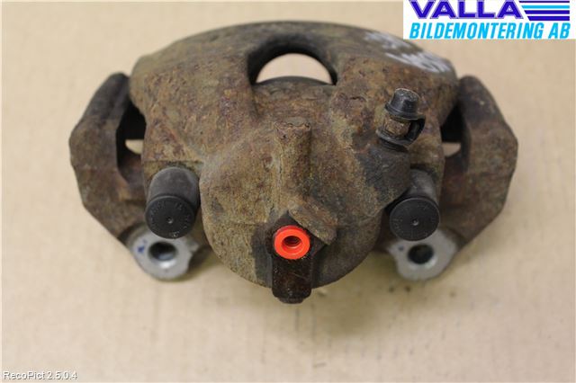 Saab 9-5 -05 Bromsok Fram Höger