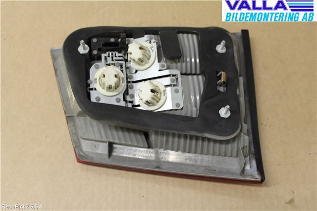 Opel VECTRA C 02-05 Bakljus Lucka Hö