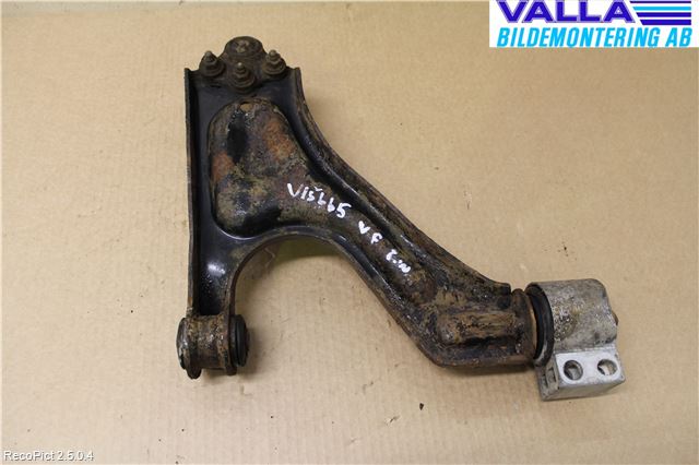 Saab 9-5     06-10 Bärarm Fram Undre Vä