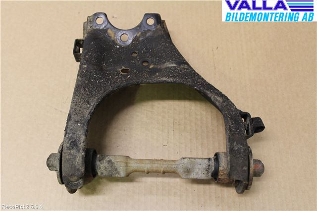 Isuzu D-MAX Bärarm Fram Övre Hö