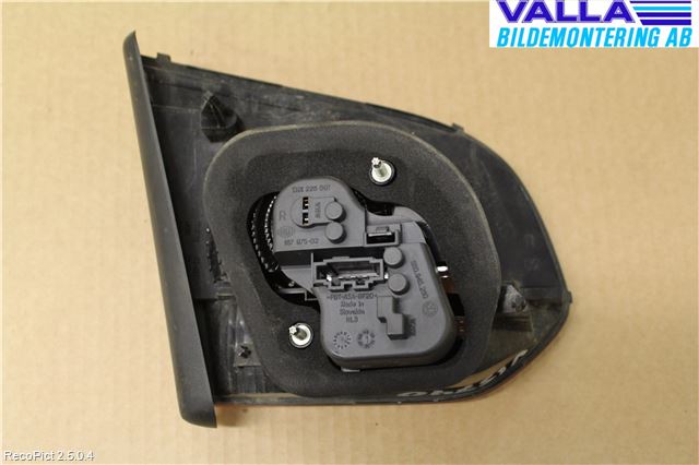 Volkswagen VW GOLF VI 09-13 Bakljus Lucka Hö