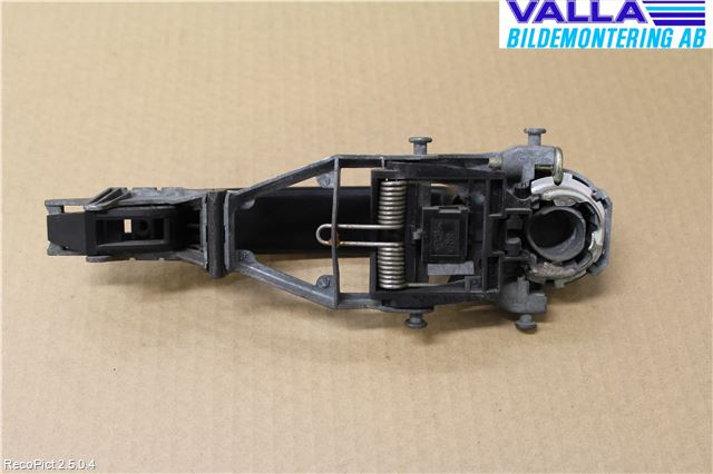 Volkswagen VW GOLF V 04-09 Dörrhandtag Yttre Hö