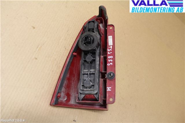 Ford FOCUS     99-04 Bakljus Höger