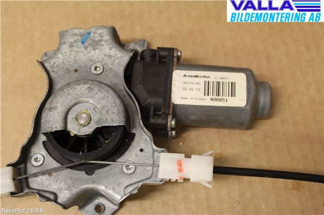 Nissan NAVARA 05-16 Fönsterhiss El Kompl