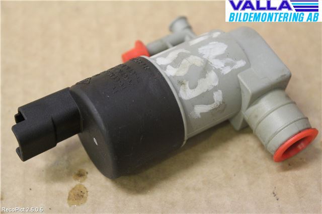 Nissan NAVARA 05-16 Spolarpump Vindruta