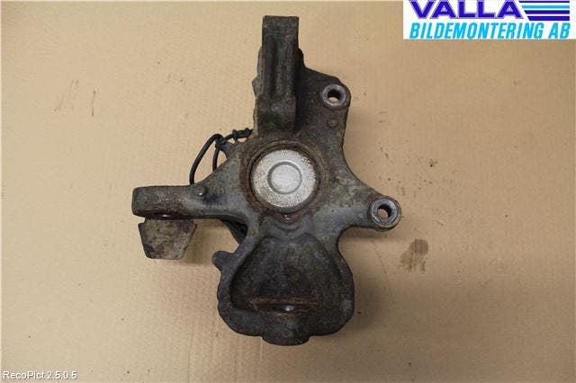 Mercedes-Benz MB SPRINTER (W906) 06-18 Styrspindel Lagerhus Hö