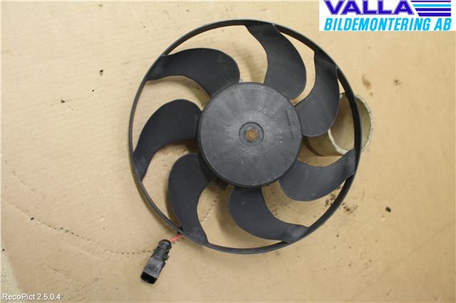 Volkswagen VW CADDY      04-10 Kylfläkt El