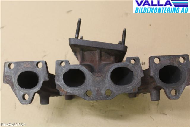 Peugeot 307     01-05 Grenrör Avgas