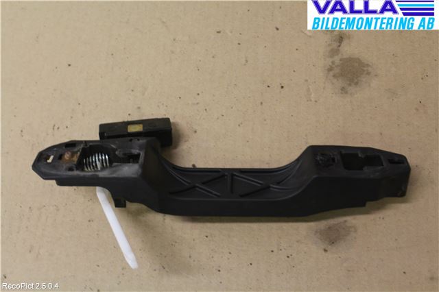 Toyota CAMRY    01-06 Dörrhandtag Yttre Hö