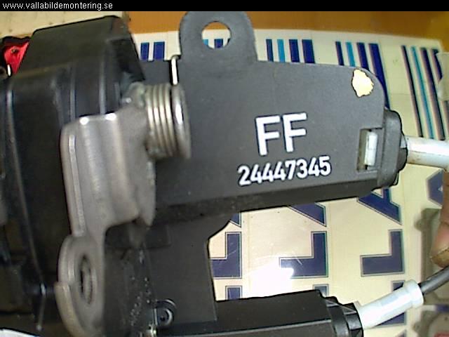 Opel VECTRA C 02-05 Låskista-Dörrlås