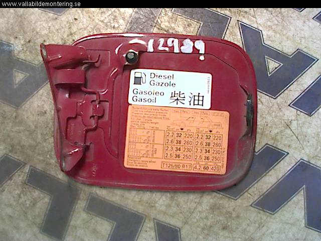 Audi A6/S6     97-05 Tanklucka