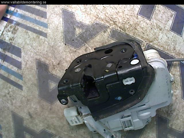 Audi A4/S4 05-07 Låskista-Dörrlås