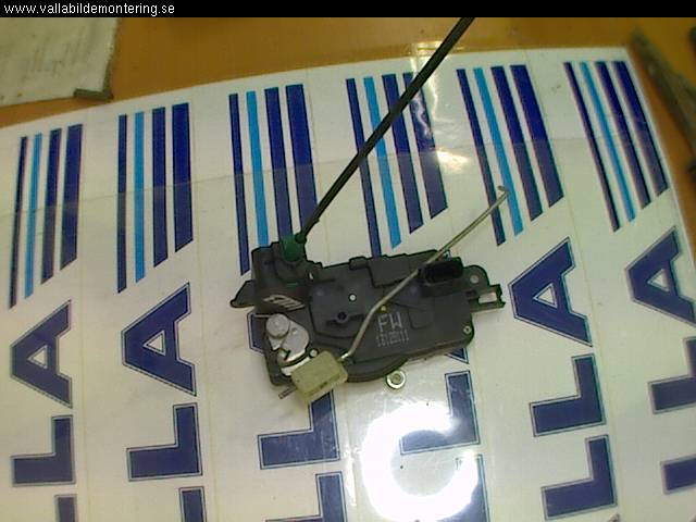 Opel ASTRA H 04-12 Låskista-Dörrlås