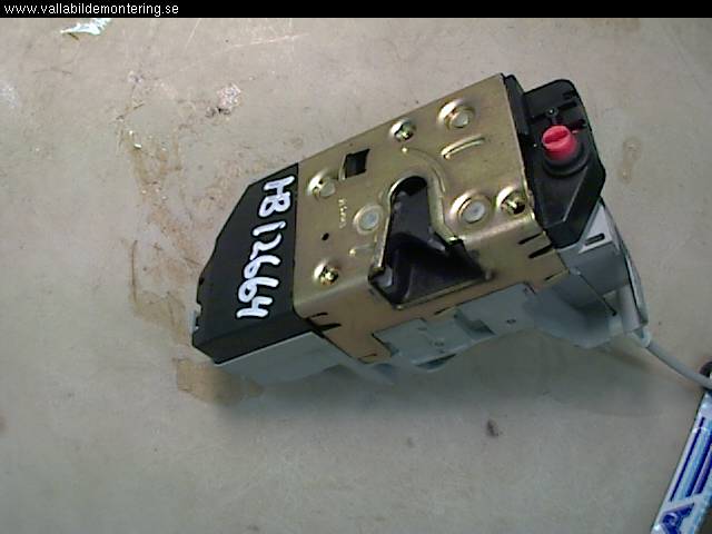 Peugeot 307     01-05 Låskista-Dörrlås