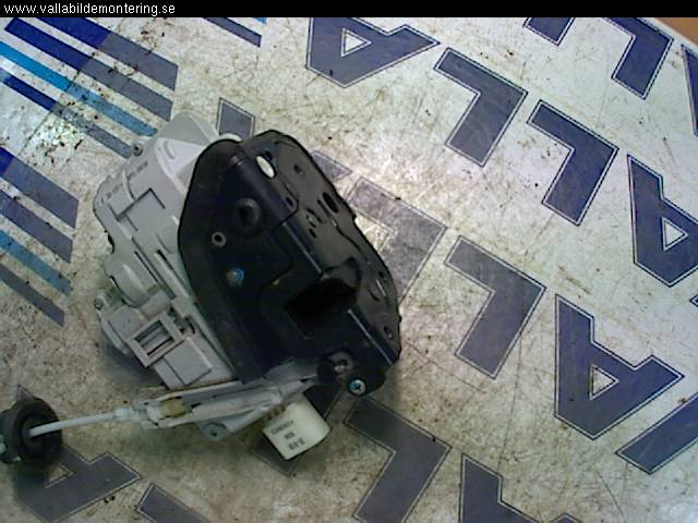 Audi A4/S4 05-07 Låskista-Dörrlås