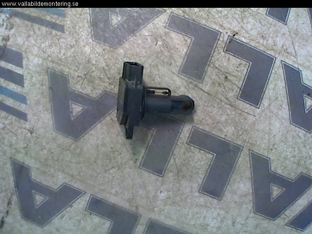 Toyota AVENSIS 03-06 Injluftmassamätare