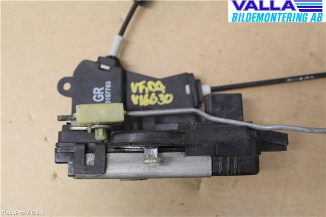 Opel VECTRA C 02-05 Låskista-Dörrlås