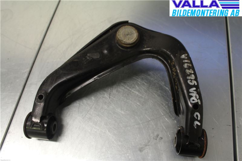 Nissan NAVARA 05-16 Bärarm Fram Övre Vä