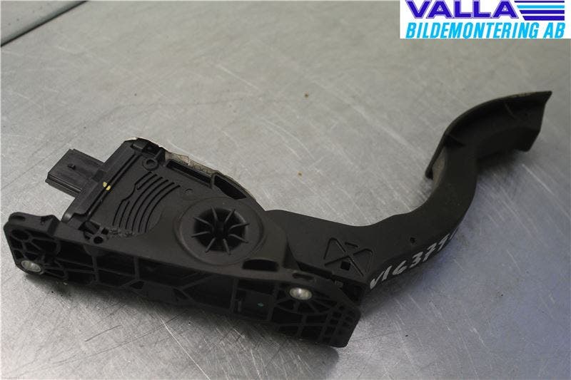 Ford FOCUS 11-14 Gaspedal
