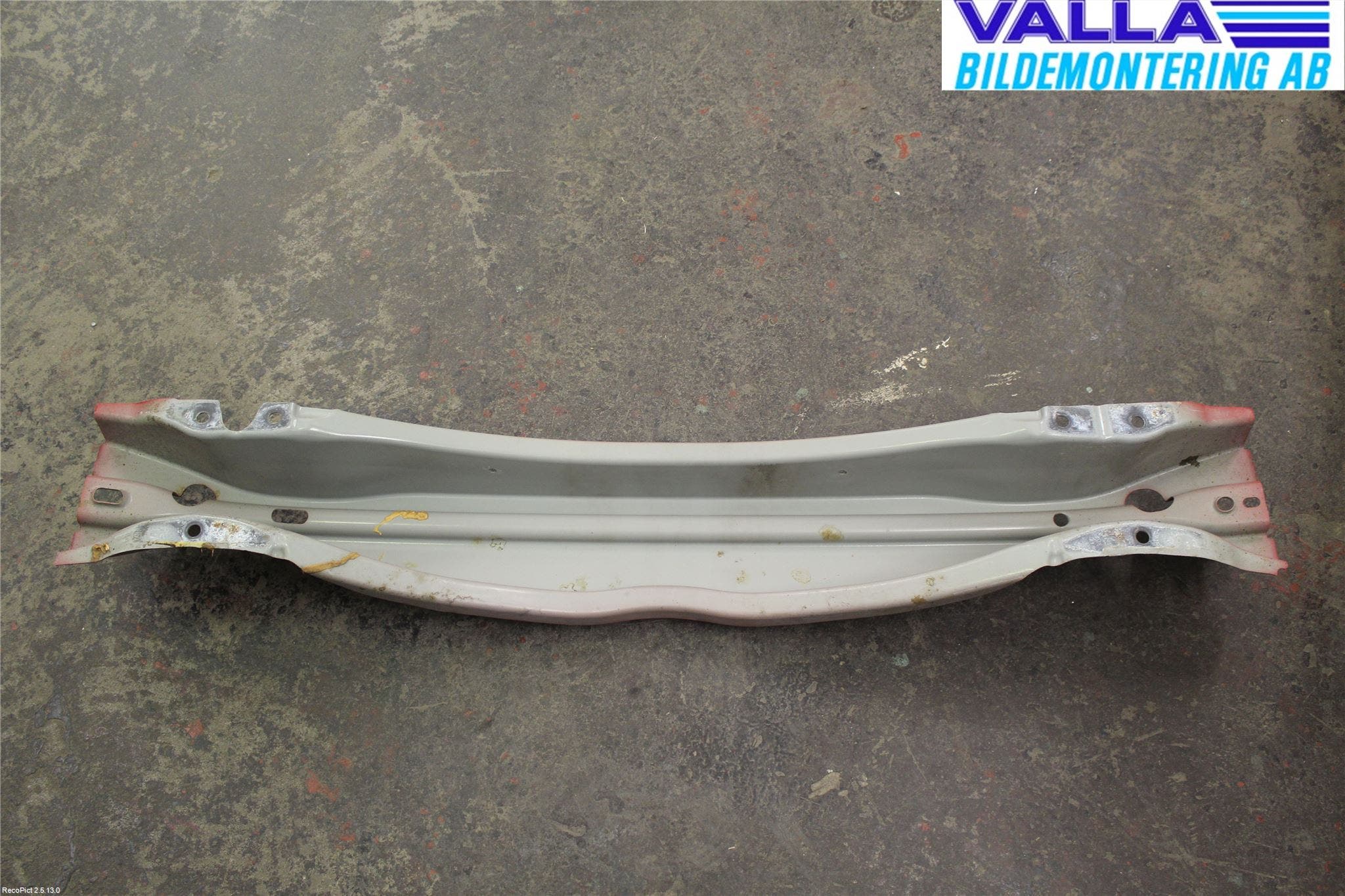 Volvo V70 08-13 Stötfångarbalk Bak