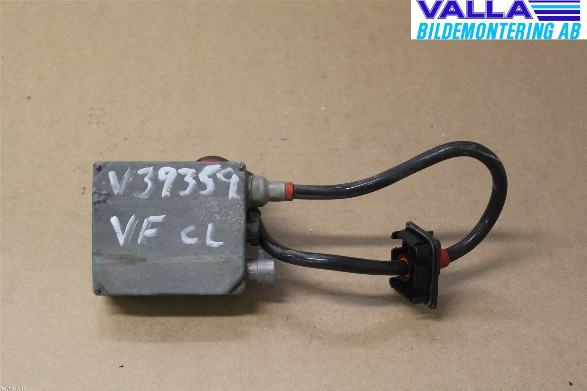 Audi A6/S6     97-05 Styrenhet Strålkastare