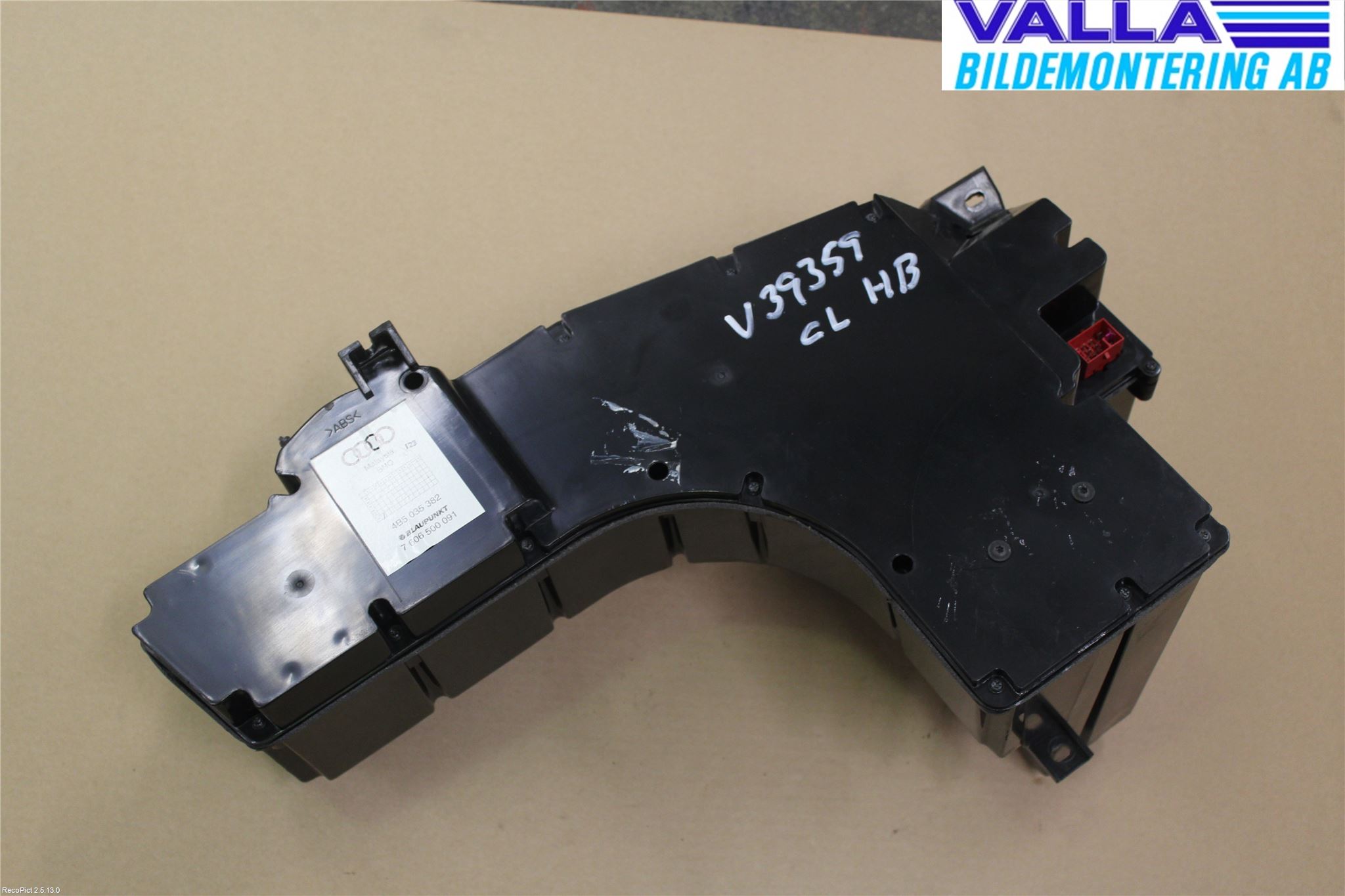 Audi A6/S6     97-05 Högtalare