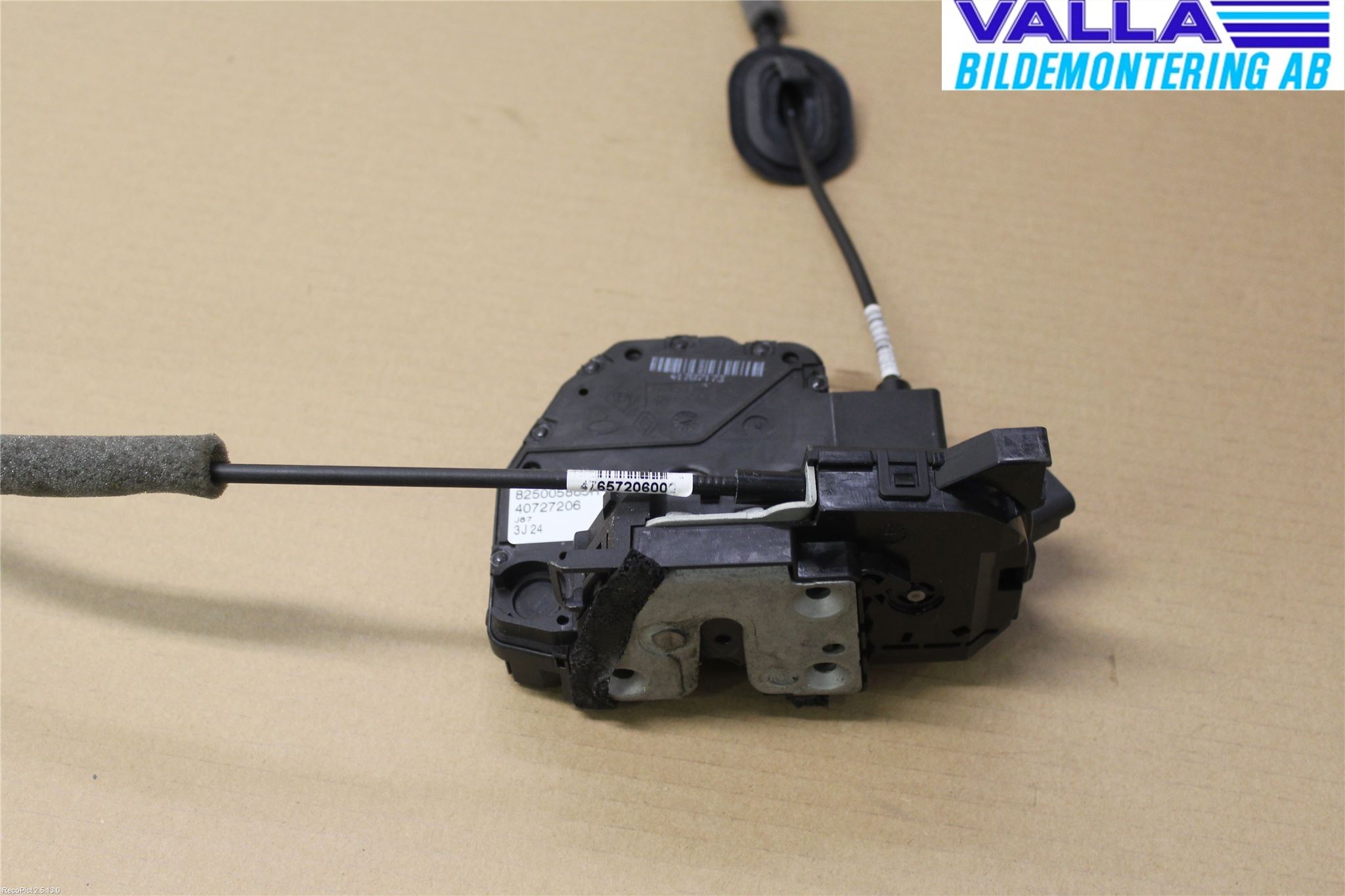 Renault CAPTUR 13-19 Låskista-Dörrlås