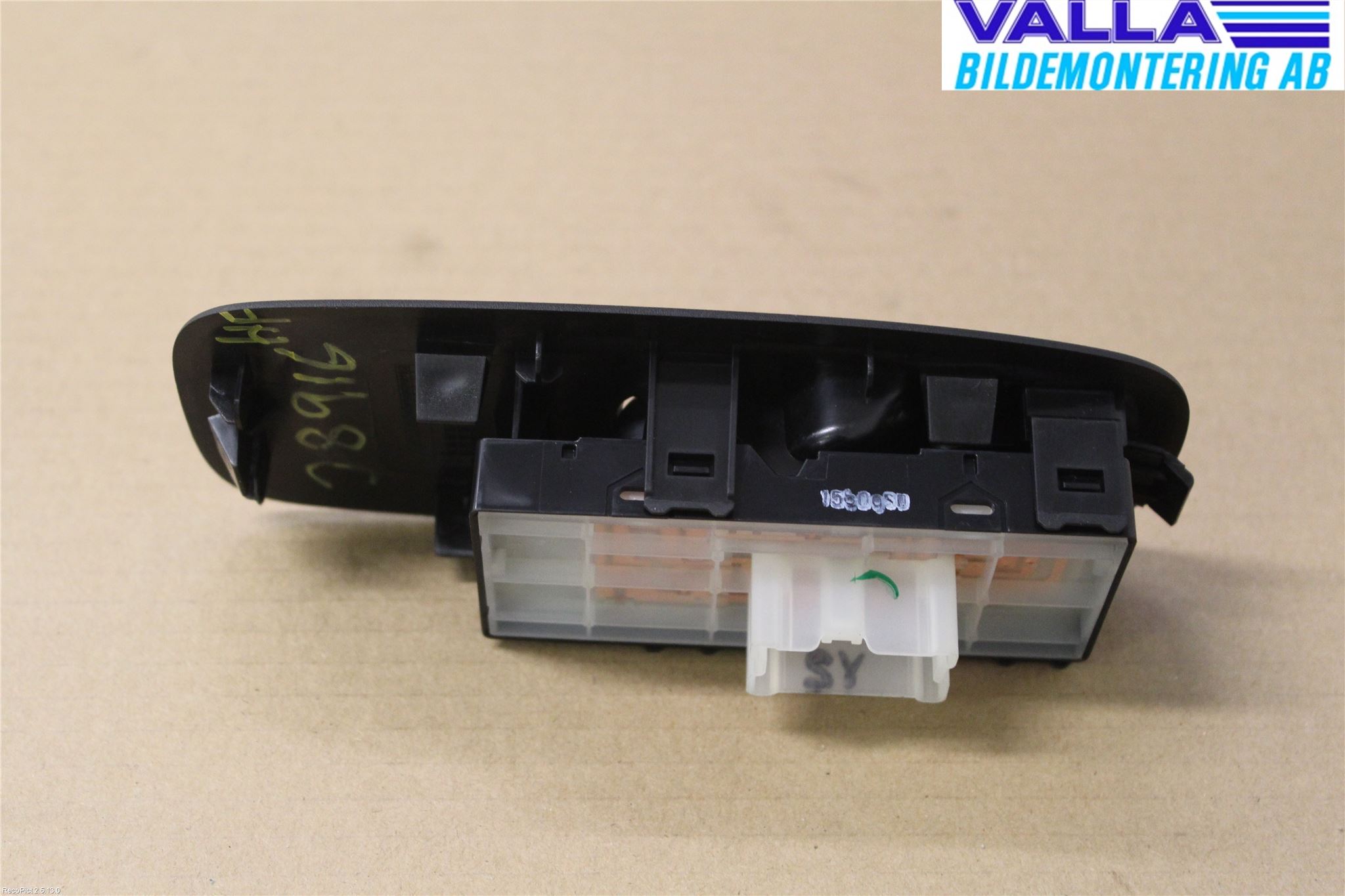 Renault KADJAR 15- Strömställare Elhiss