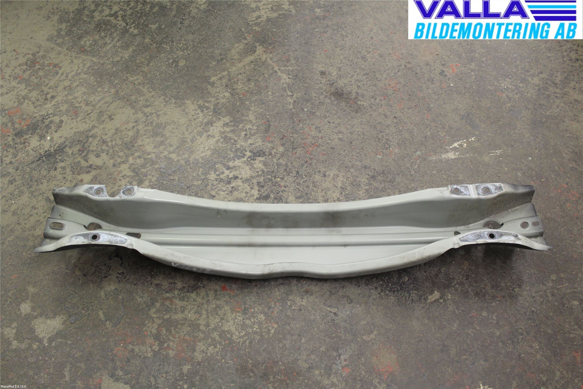 Volvo V70 08-13 Stötfångarbalk Bak