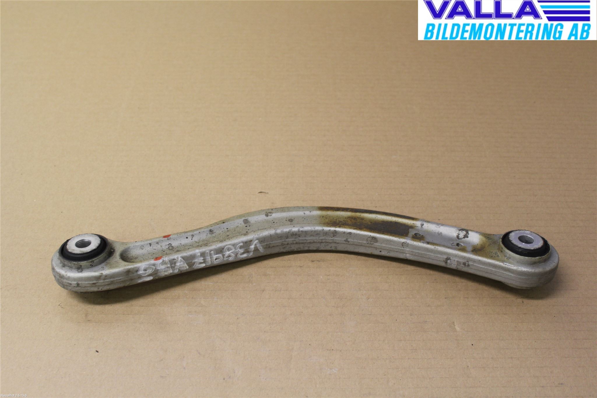 Mercedes-Benz MB C-KLASS (W205) 14-21 Bärarm Bak Övre Vänster