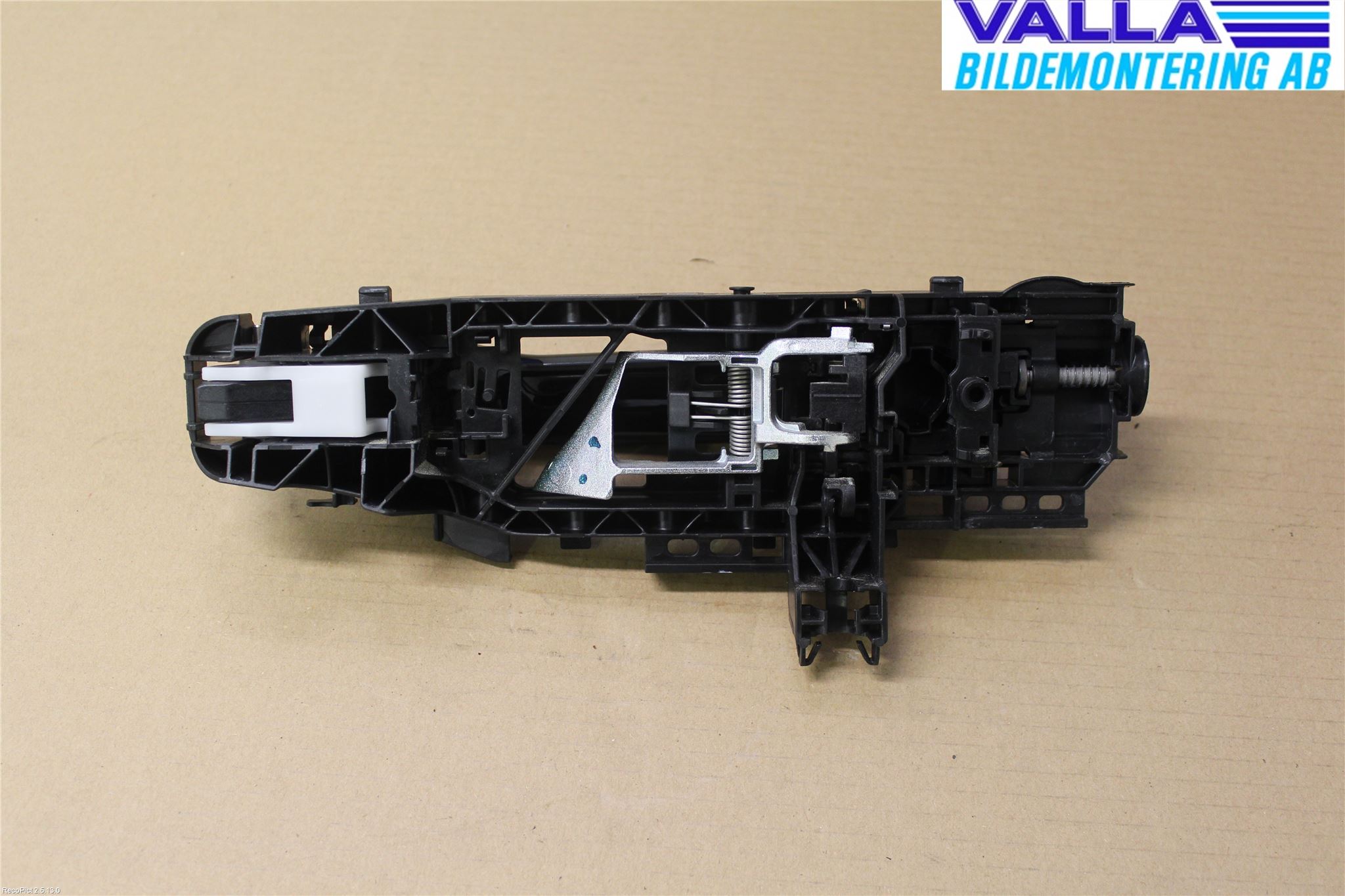 Mercedes-Benz MB C-KLASS (W205) 14-21 Dörrhandtag Yttre Hö