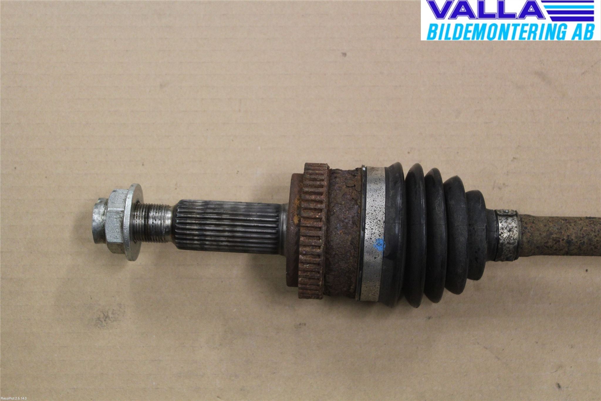 Kia SPORTAGE (SL) 11-15 Drivaxel Bak Höger